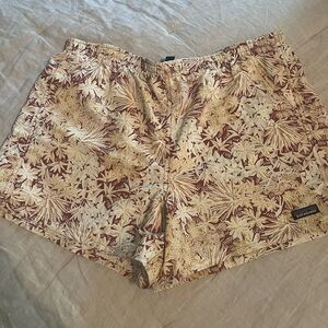 XL Patagonia shorts